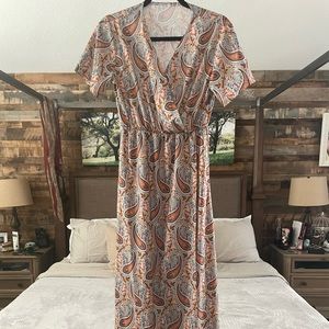 NWOT maxi belted dress